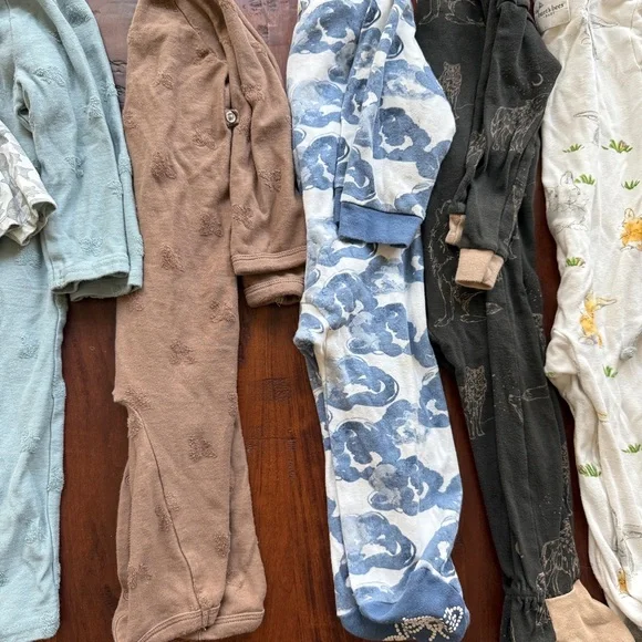Burt’s Bee’s Baby 6-9m Assorted Baby Onesies and Onsie / Pants Sets - Picture 6 of 8